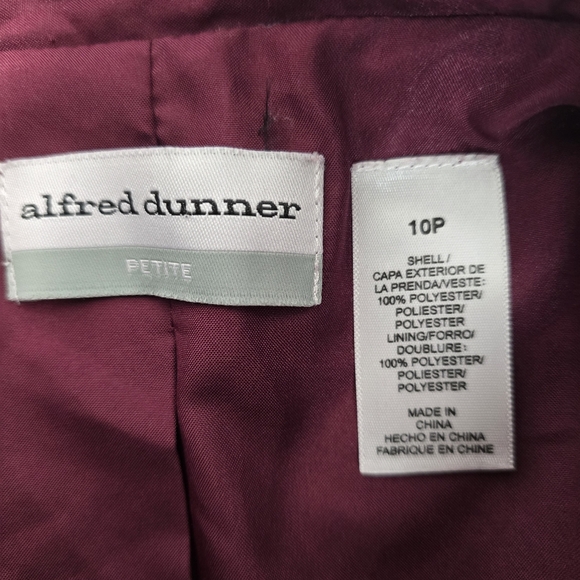 Alfred Dunner 10P Lightweight Quilted Maroon Jacket - Picture 4 of 6